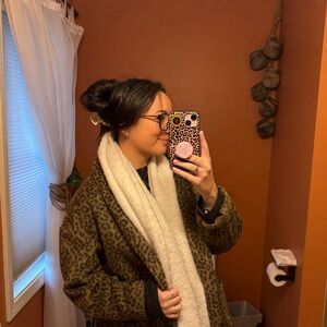 Meet your Posher, Jackie